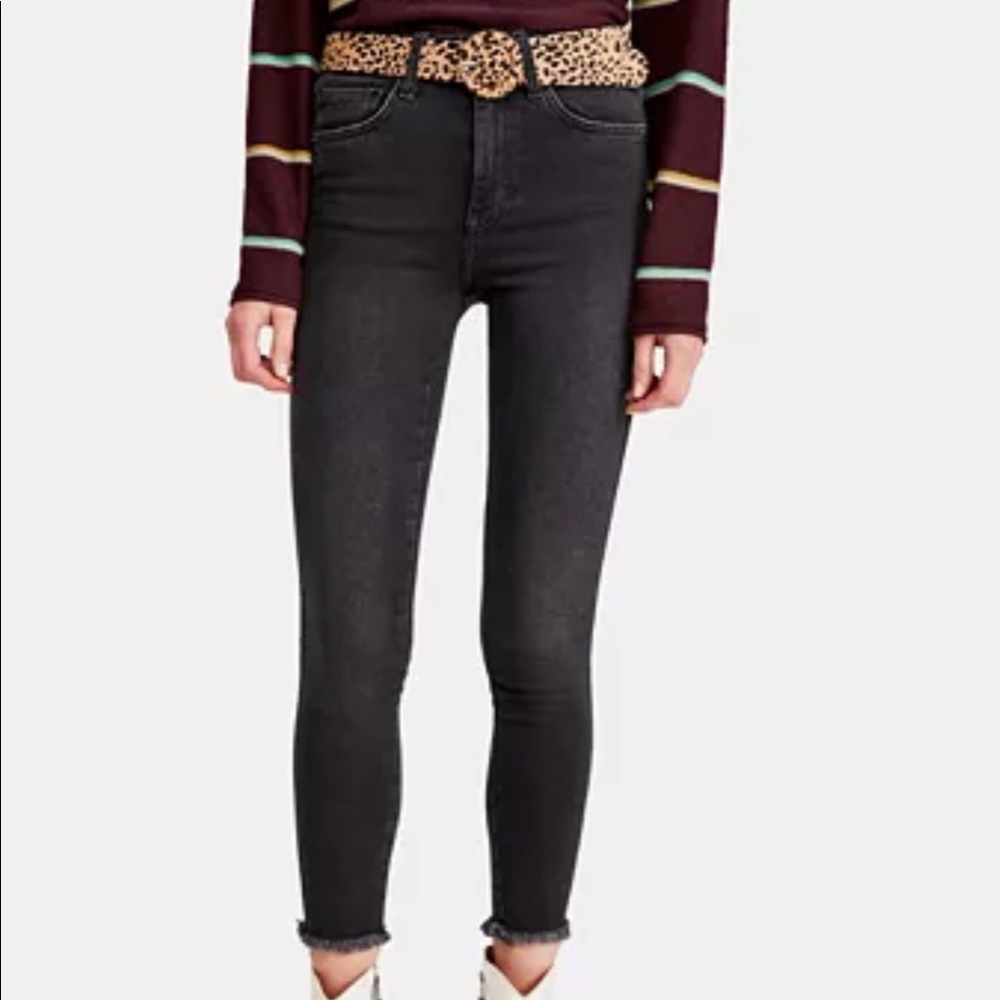 Free People *NEW* Cropped Jegging Jeans